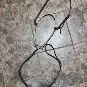 Leather tie down with rope nose comes with rubber tie down strap